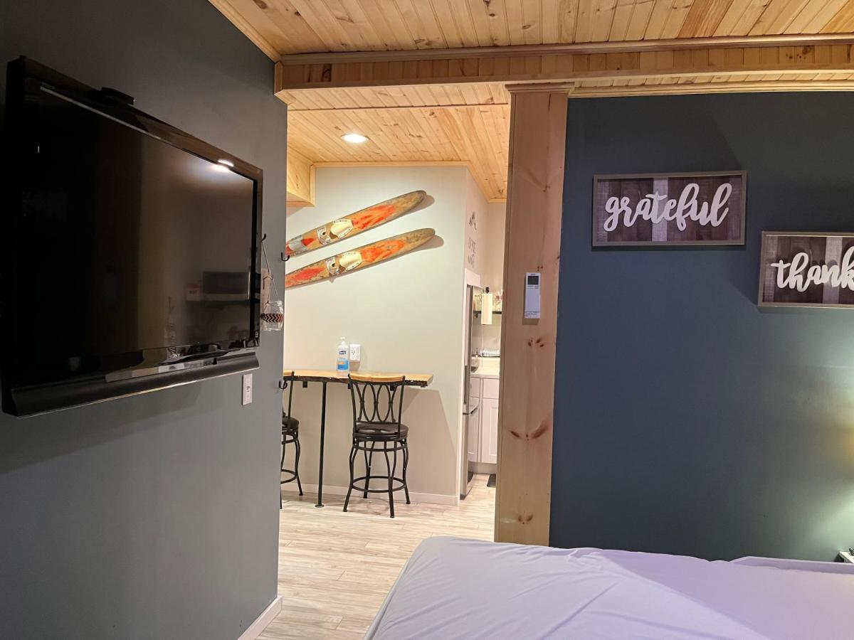 Perfect Cozy Lake Retreat - Central New Hampshire Gilmanton 외부 사진